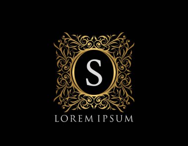 Lüks Rozet S Logosu. Şatafatlı altın kaligrafi klasik amblemi ve güzel bir çiçek süsü. Klas Çerçeve Tasarım Vektörü illüstrasyonu.