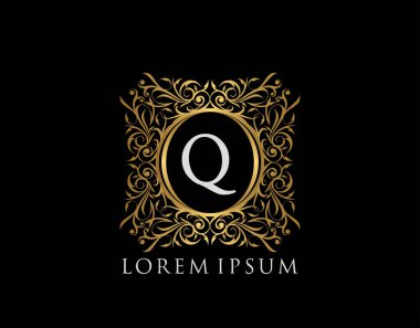 Lüks Rozet Harfi Q Logosu. Şatafatlı altın kaligrafi klasik amblemi ve güzel bir çiçek süsü. Klas Çerçeve Tasarım Vektörü illüstrasyonu.
