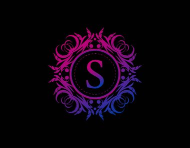 Yoga Sanat Rozeti S Harfi Logosu. Şatafatlı ve güzel çiçekli bir amblem. Mavi ve mor renkli klasik Heraldik Çerçeve tasarımı.