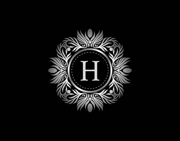 Luksusowe Logo Literowe Srebrnej Odznaki Luksusowy Kaligraficzny Emblemat Vintage Piękną — Wektor stockowy