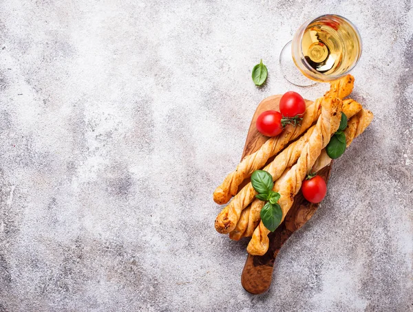 토마토와 이탈리아 전채 grissini — 스톡 사진