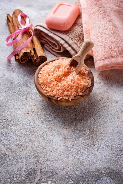 Soap, sea salt and towel — Stock Photo, Image