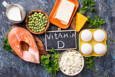 Sağlıklı gıdalar vitamin d üstten görünüm içeren