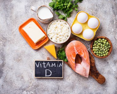 Sağlıklı gıdalar vitamin d üstten görünüm içeren