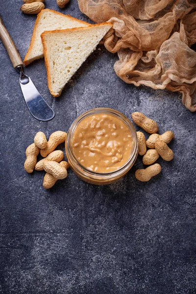 Buatan sendiri selai kacang dan kacang — Stok Foto