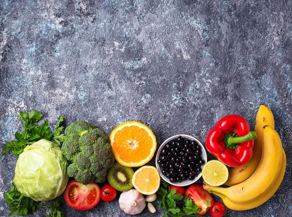 Besinler vitamin C. sağlıklı beslenme zengin