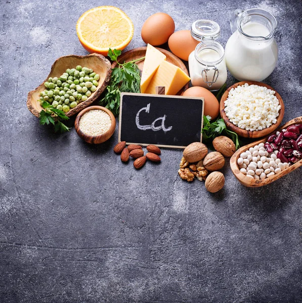 Kalsiyum zengin gıda kümesi. 