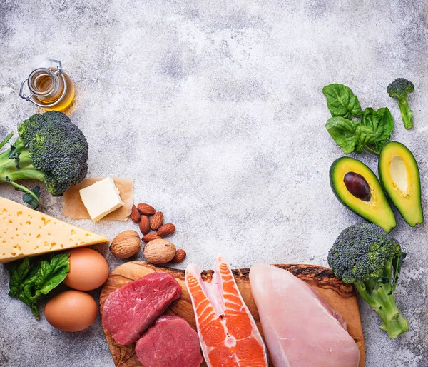 Sağlıklı düşük karbonhidrat ürünleri. Ketogenic diyet. 