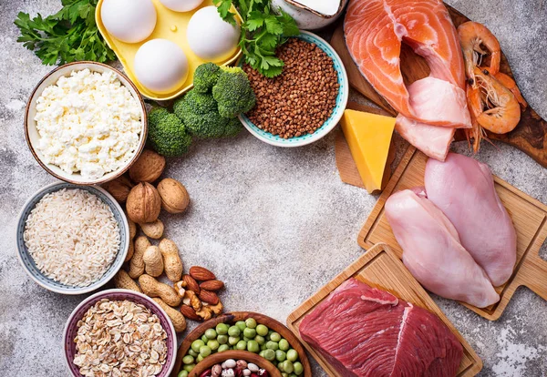 Здоровое питание с высоким содержанием белка — стоковое фото