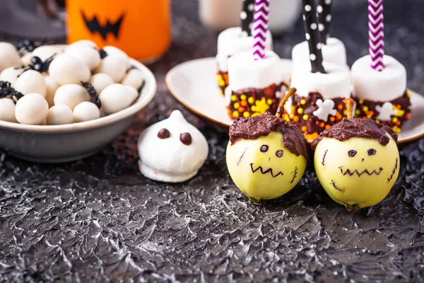 Assortimento di dolcetto di Halloween per festa — Foto Stock