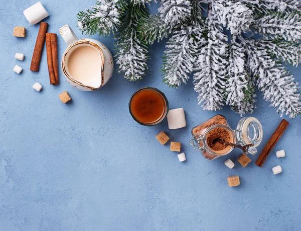 Ingredients for cooking hot chocolate or cocoa — Stock Photo, Image