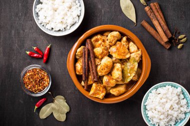 Tavuk tikka masala. Geleneksel Hint yemeği