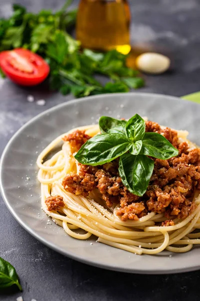 Pasta boloñesa. Espaguetis con salsa de carne — Foto de Stock