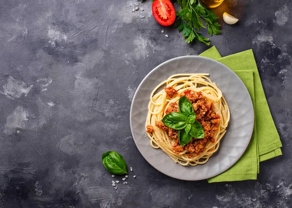 Pasta boloñesa. Espaguetis con salsa de carne —  Fotos de Stock