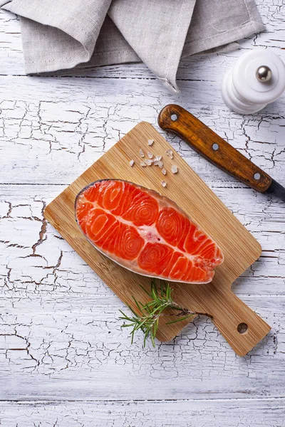 Fresh salmon steak with spices — Stock Photo, Image