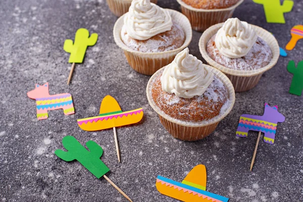 Cupcakes a mexikói fél fiesta ünnepli — Stock Fotó