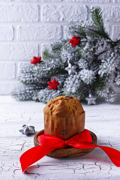 Italian traditional Christmas cake panettone — Stock Photo, Image