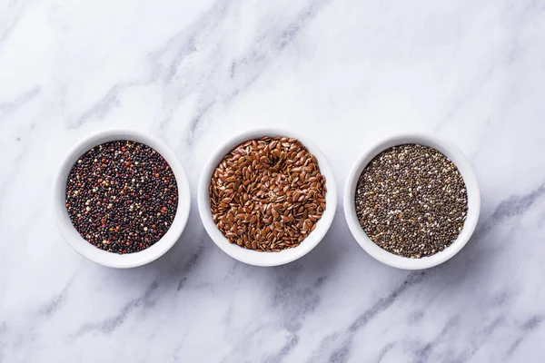 Chia, Quinoa ve Keten tohumları — Stok fotoğraf