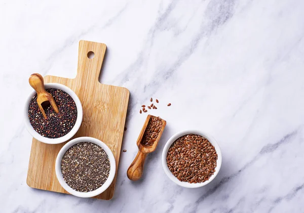 Chia, Quinoa ve Keten tohumları — Stok fotoğraf