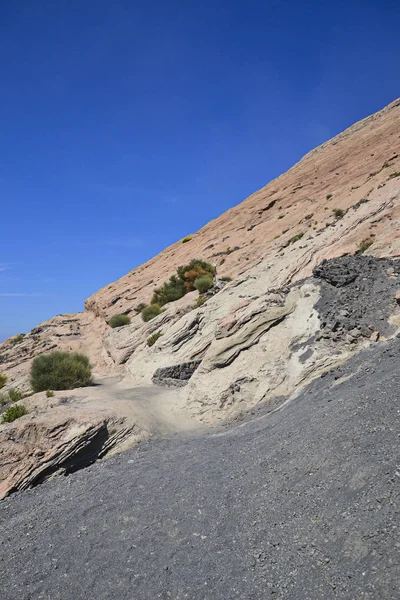 Paisaje de la isla del volcán en Sicilia —  Fotos de Stock