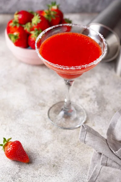 Strawberry Margarita cocktail in glass — Stock Photo, Image