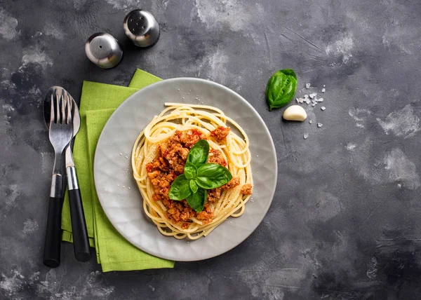 Pasta boloñesa. Espaguetis con salsa de carne — Foto de Stock