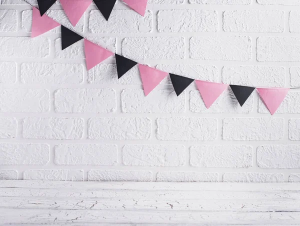 Paper pink and black garland — Stock Photo, Image