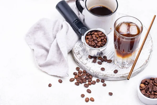 Espresso tonic, trendig kaffe dryck — Stockfoto