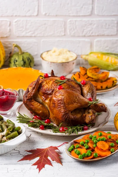 Día de Acción de Gracias tradicional cena festiva —  Fotos de Stock