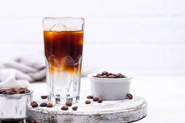 Espresso tonik, trendi kopi minum — Stok Foto