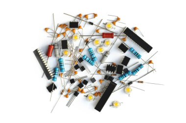 Beyaz arkaplanda çeşitli elektronik bileşenler grubu