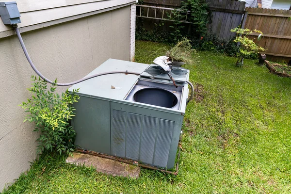 Paquete Sistema Aire Acondicionado Que Está Reparando —  Fotos de Stock