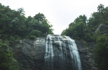 Suuctu 'dan kaya ve şelale manzarası - Bursa