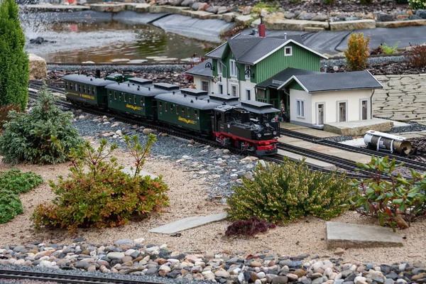 Мініатюрна Модель Поїзда Залізниці Околиць — стокове фото