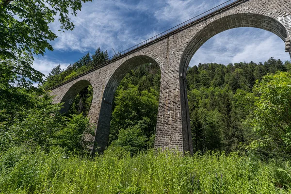 Vista Espetacular Antiga Ponte Ferroviária Desfiladeiro Viaduto Ravenna Lincolnau Alemanha — Fotografia de Stock