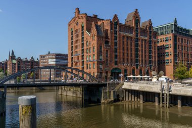 Hamburg Speicherstadt (Depo Bölgesi) ve Hafencity bölgesindeki Uluslararası Denizcilik Müzesi 'nin muhteşem manzarası