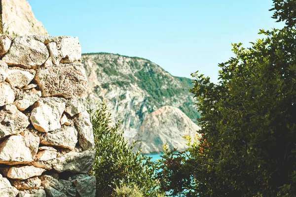 Muhteşem turkuaz deniz ve Lefkada adasının güzel plajları