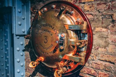 Dublin, İrlanda Cumhuriyeti - 13 Ağustos 2018: Guinness tabelası Dublin, İrlanda 'daki Guinness St. James' s Gate Bira Fabrikası 'nda. Bira fabrikası 1759 'da Arthur Guinness tarafından kuruldu..