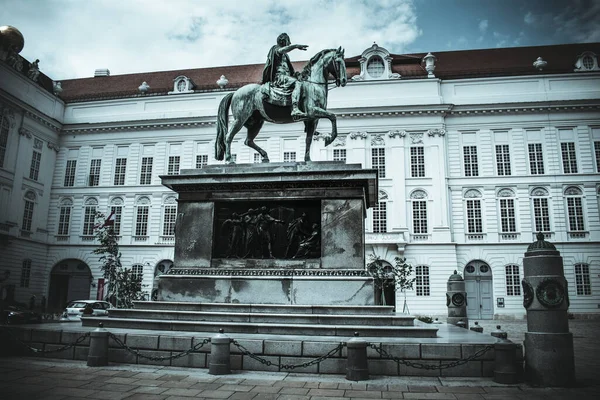 Kilátás Josefsplatz Köztérre József Császár Emlékművével Hofburg Palota Közelében Bécs — Stock Fotó
