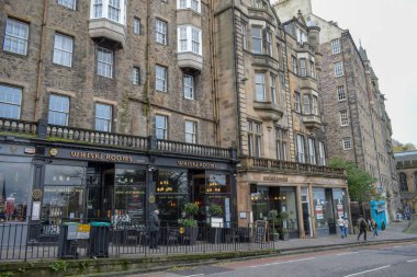 Edinburgh, İskoçya - 11 / 09 / 2018: en ikonik şehirde sokaklar