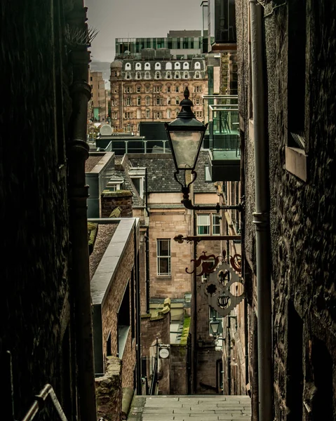 Άποψη Του Δρόμου Στο Εδιμβούργο Σκωτία Ηνωμένο Βασίλειο — Φωτογραφία Αρχείου