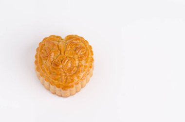 Beyaz arkaplanda Sonbahar ortası festivali için Ay çöreği