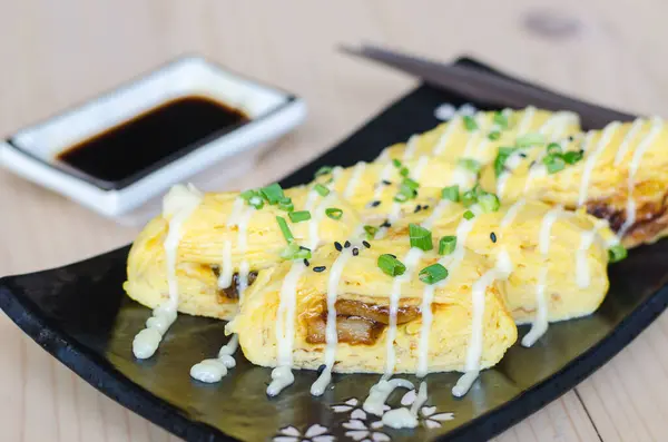 日本の卵寿司 Tamagoyaki Japanese Food — ストック写真