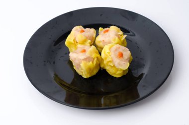 Tabakta Dim Sum Çin mantısı