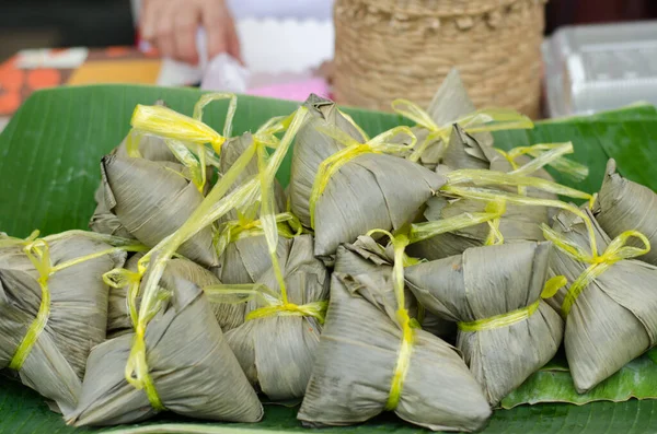 Jang Makanan Tradisional Chainese Yang Terbuat Dari Beras Dan Sereal — Stok Foto