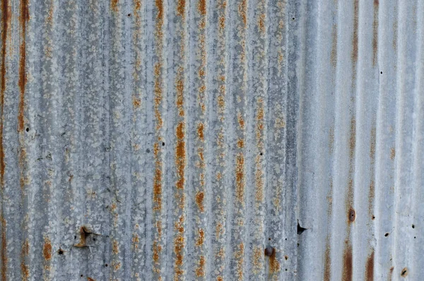 Alte Beschädigen Rostige Zinkplatten Wand — Stockfoto