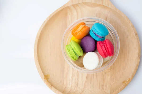 Mini Macaron Colorato Piatto Legno — Foto Stock