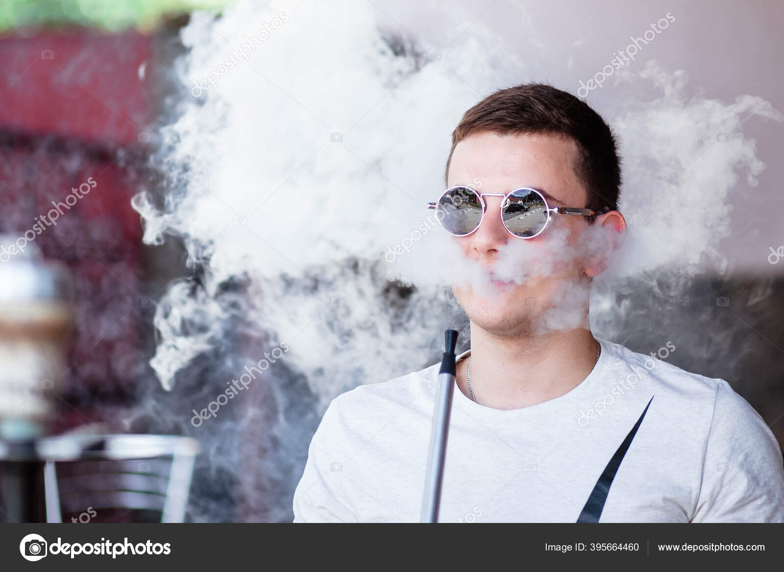 Young Handsome Guy Smoking Hookah Alone Closeup Young Guy Smoking — Stock  Photo © Uksta #395664460, image size:1600x1167