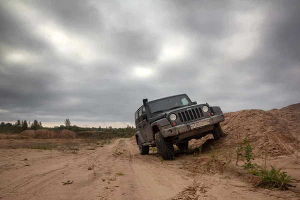 Περιφέρεια Νόβγκοροντ Ρωσία Σεπτεμβρίου 2018 Μαύρο Jeep Wrangler Σαχάρα Στην — Φωτογραφία Αρχείου
