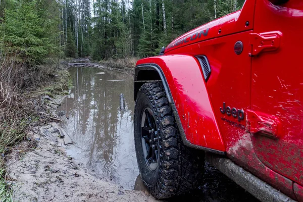 Leningrádi Régióban Oroszország November 2018 Road Jeep Wrangler Rubicon Leningrádi — Stock Fotó